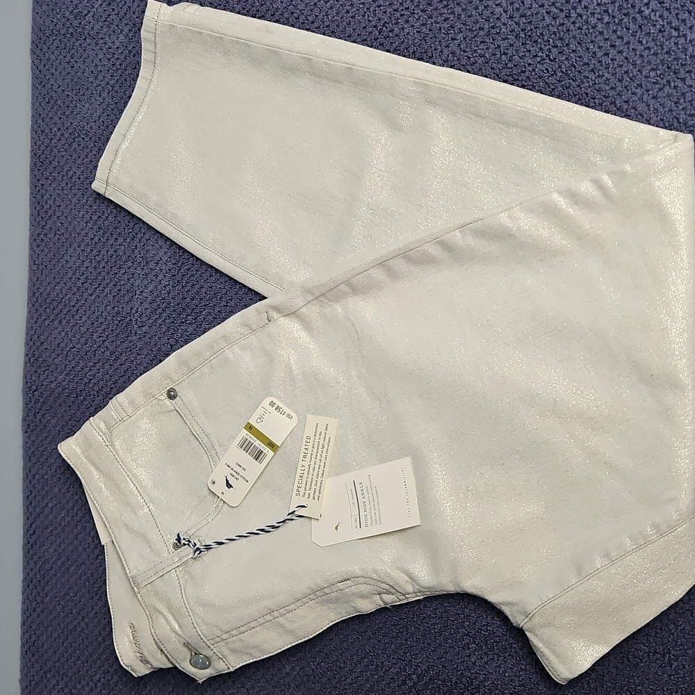 Tommy Bahama Metallic High Rise Ankle Denim: Metallic White/Silver: Size- 14 - Picture 2 of 15